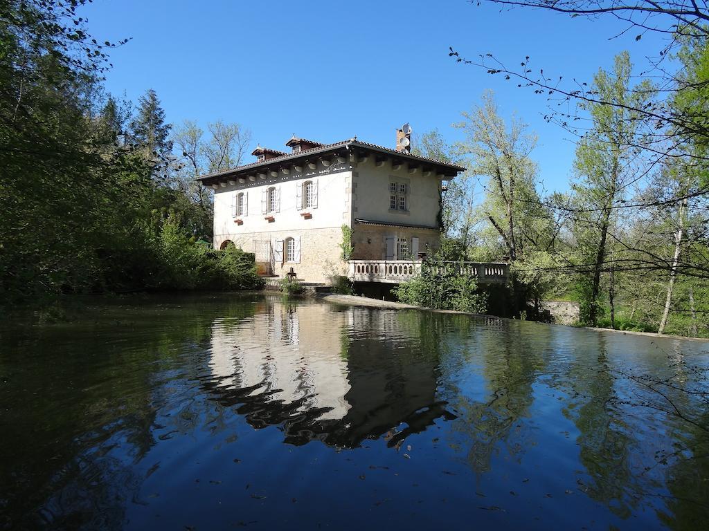 Hostellerie Restaurant Les Gorges De L'Aveyron ブルニケル エクステリア 写真