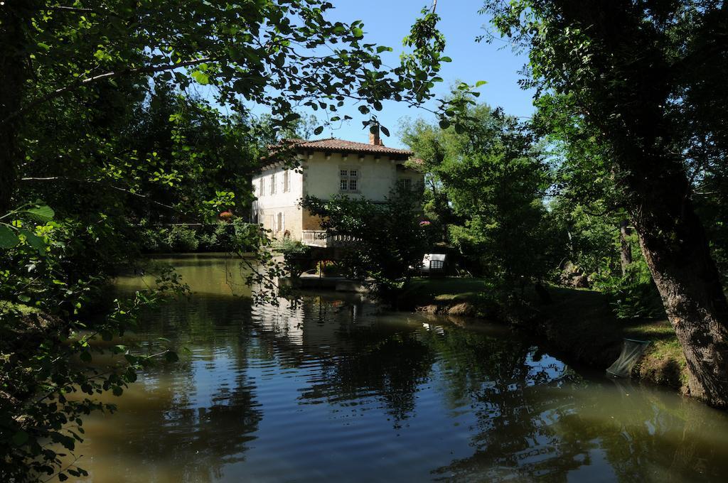 Hostellerie Restaurant Les Gorges De L'Aveyron ブルニケル エクステリア 写真