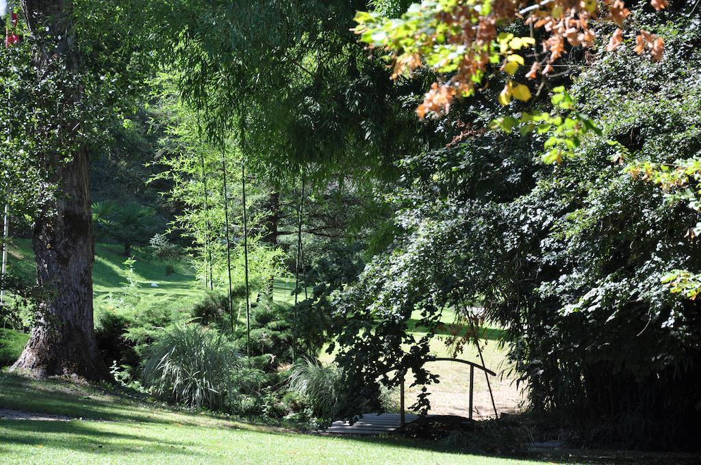 Hostellerie Restaurant Les Gorges De L'Aveyron ブルニケル エクステリア 写真