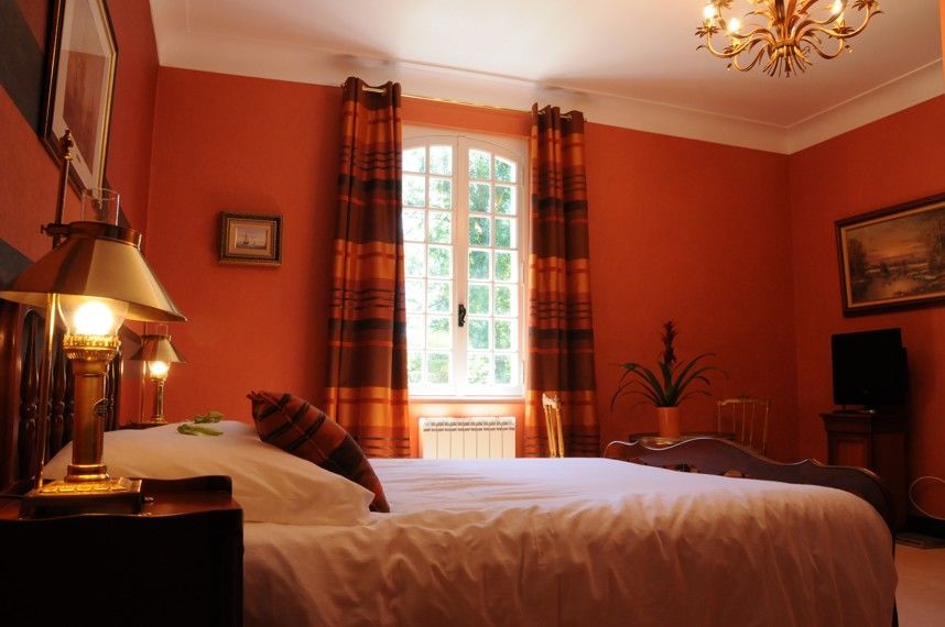 Hostellerie Restaurant Les Gorges De L'Aveyron ブルニケル エクステリア 写真